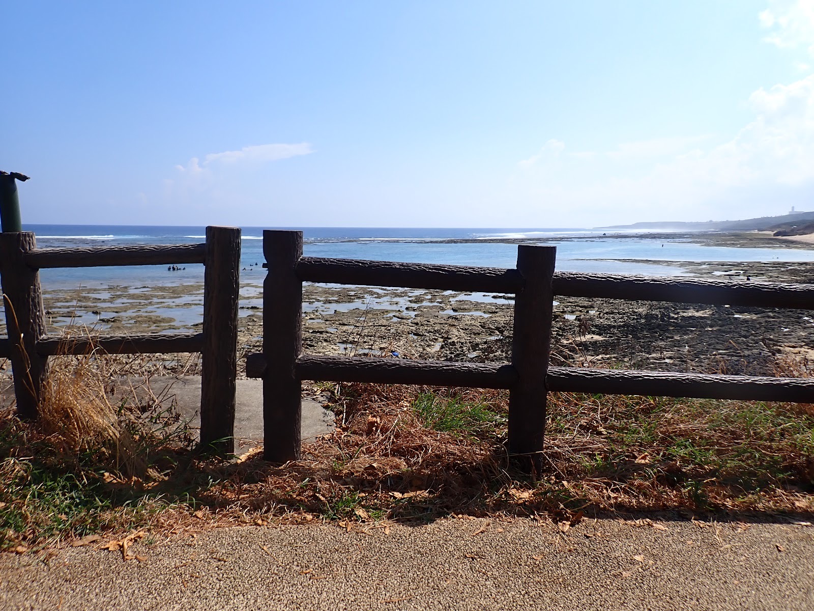 過去のツアーで撮影したリーフと海岸線が広がる海の風景